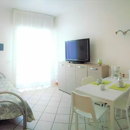 Apartman Mit Schwimmbad