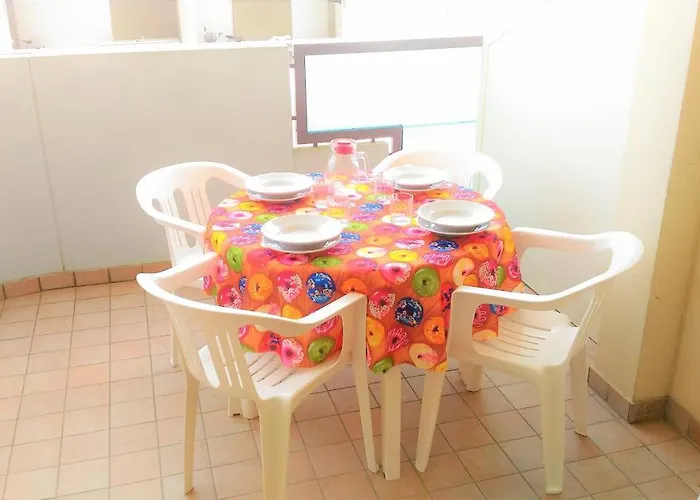 Mit Schwimmbad Apartment *