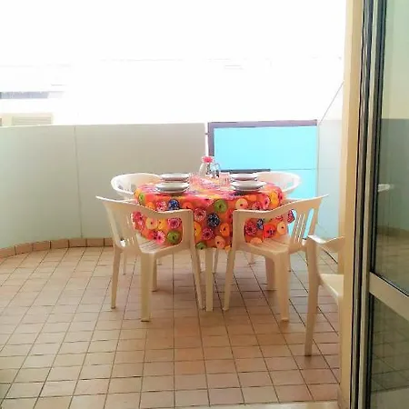 Mit Schwimmbad 公寓